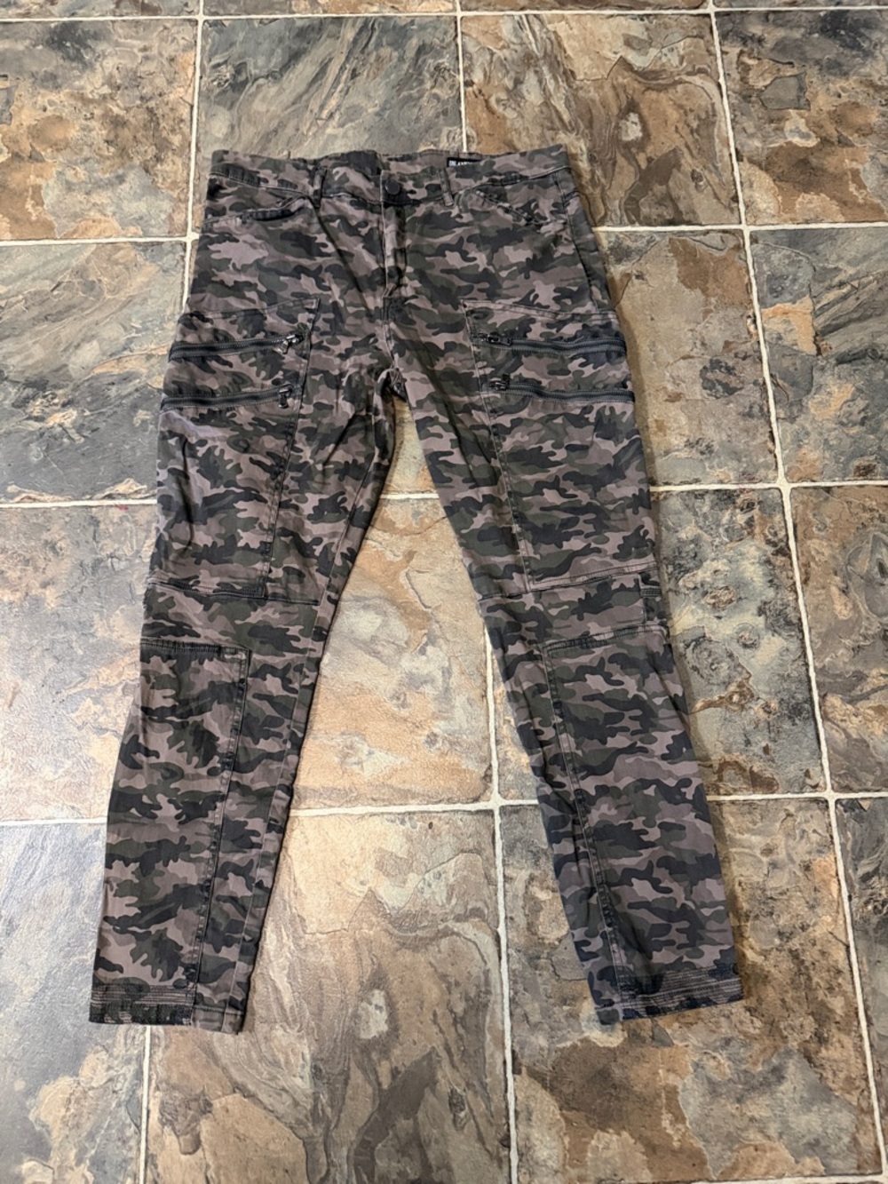Blank NYC Olive Camo Skinny Cargo Pants